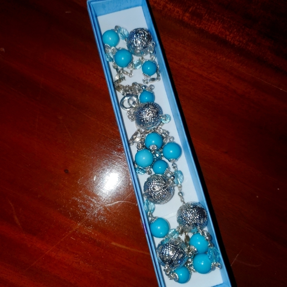 Blue and Silver Bead Necklace